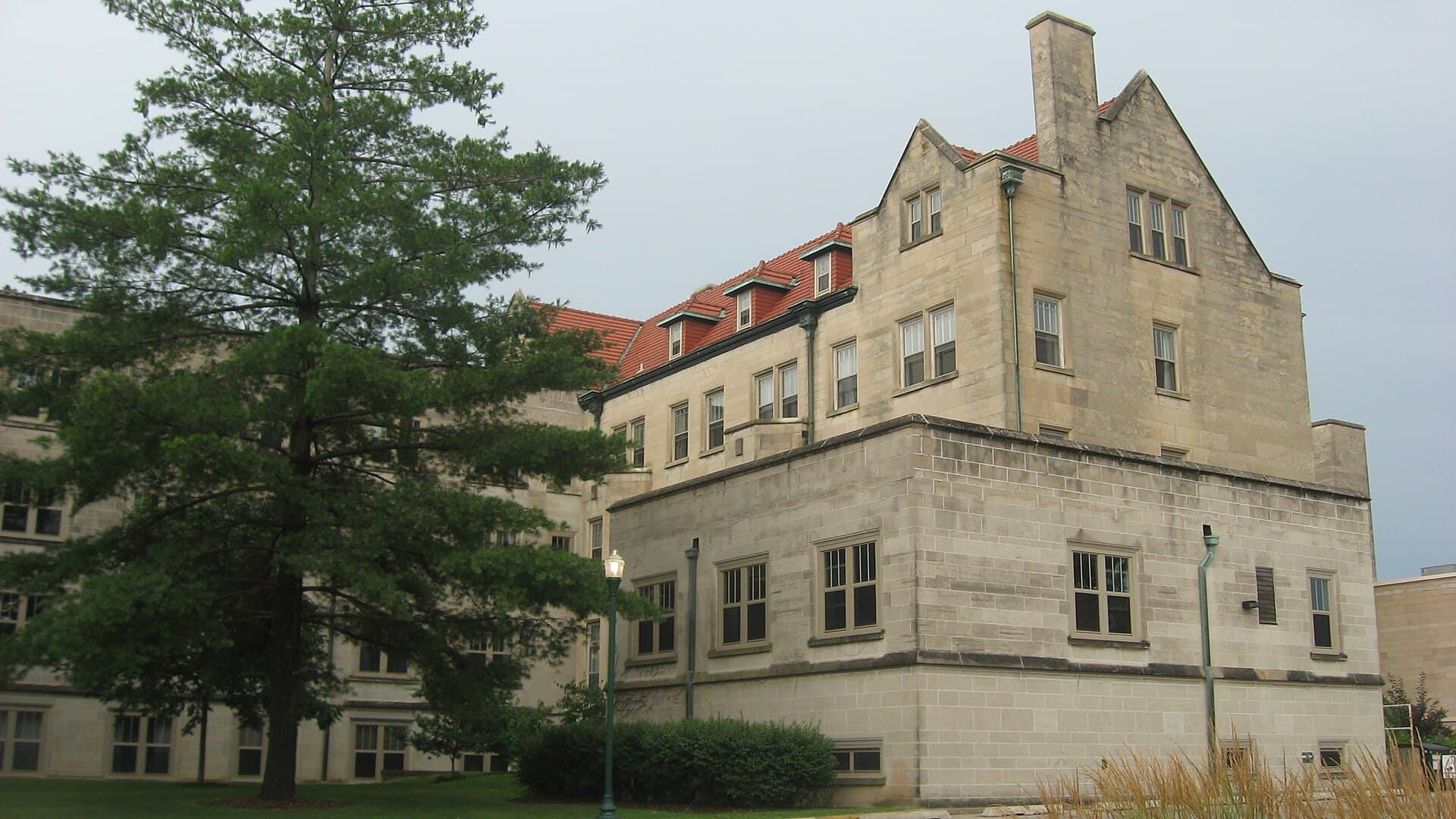 Eastern Illinois University campus