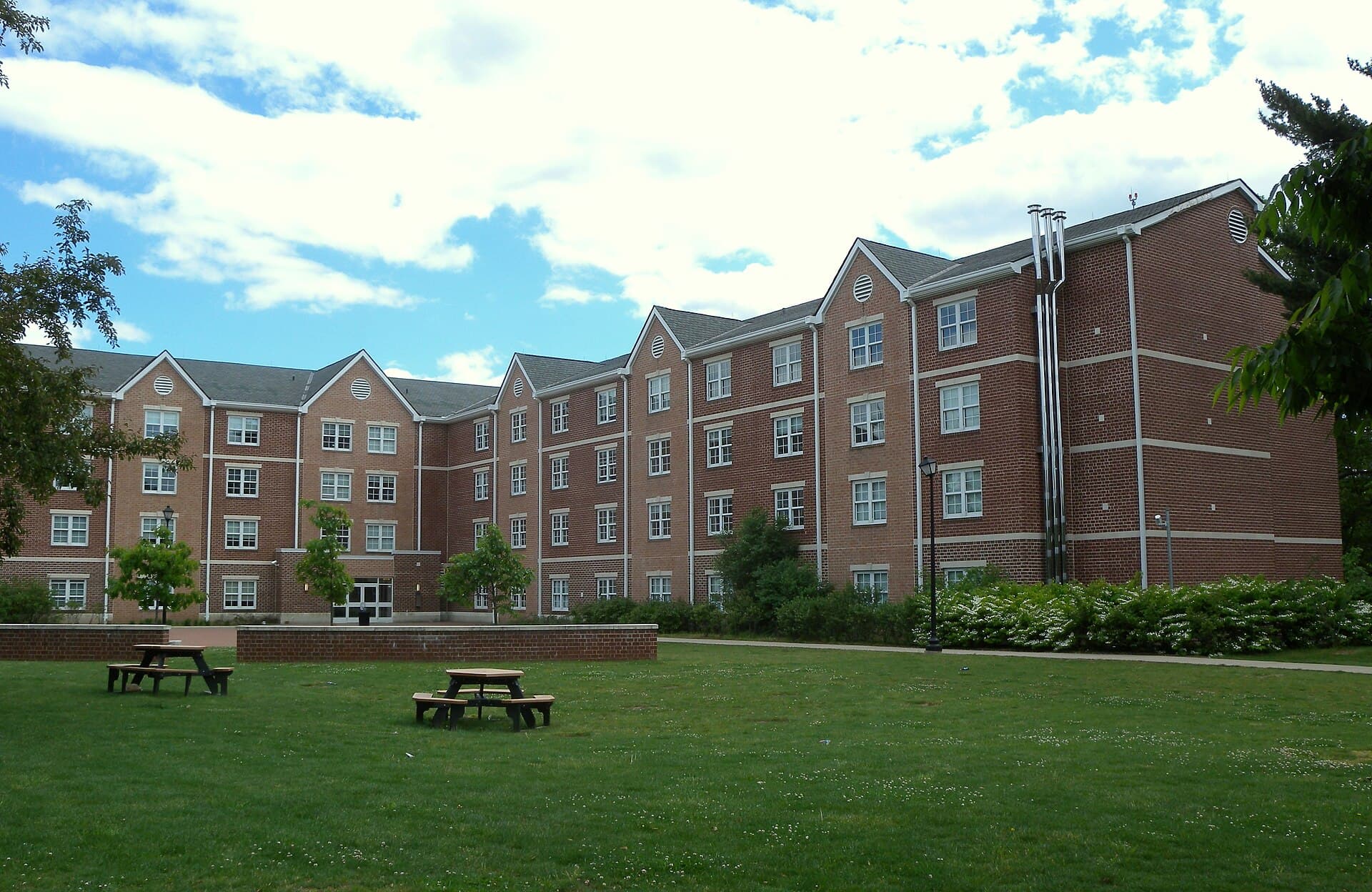 Fairleigh Dickinson University campus