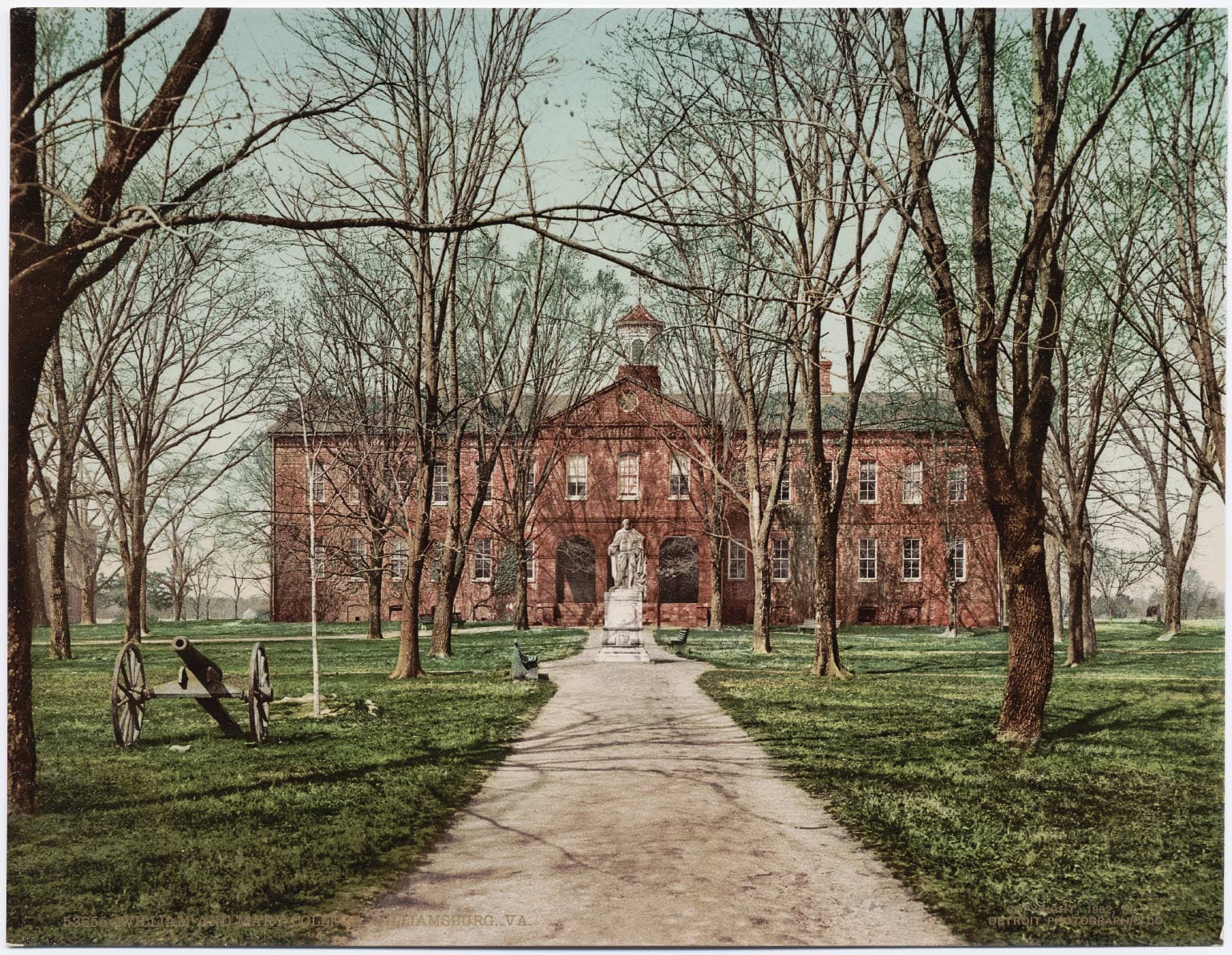 Richard Bland College of William & Mary campus